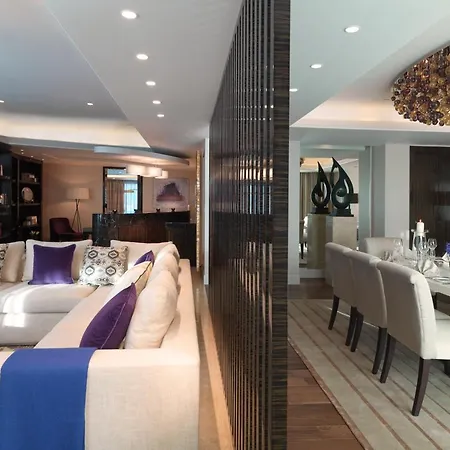 Millennium Al Rawdah Hotel 